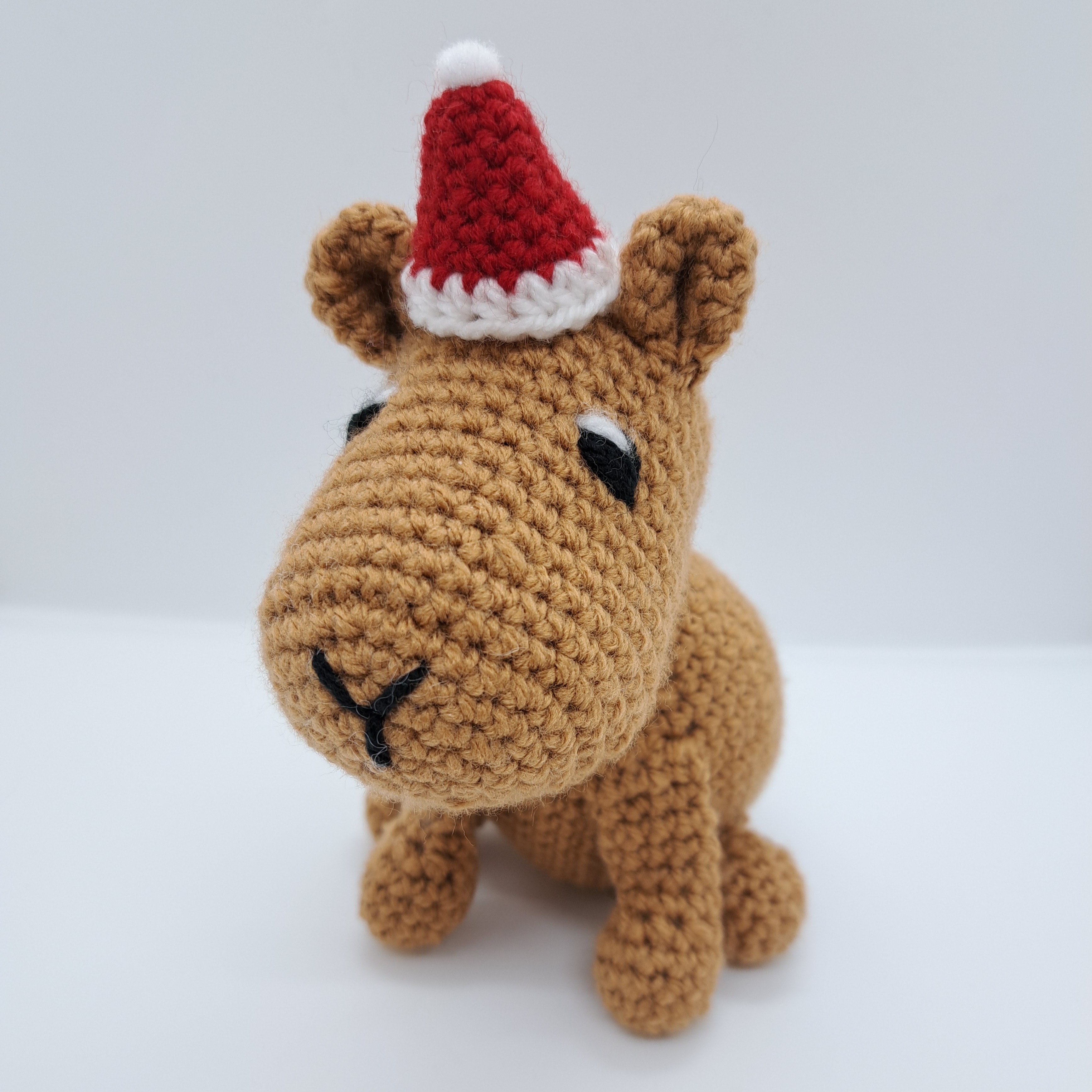 Christmas capybara crochet pattern