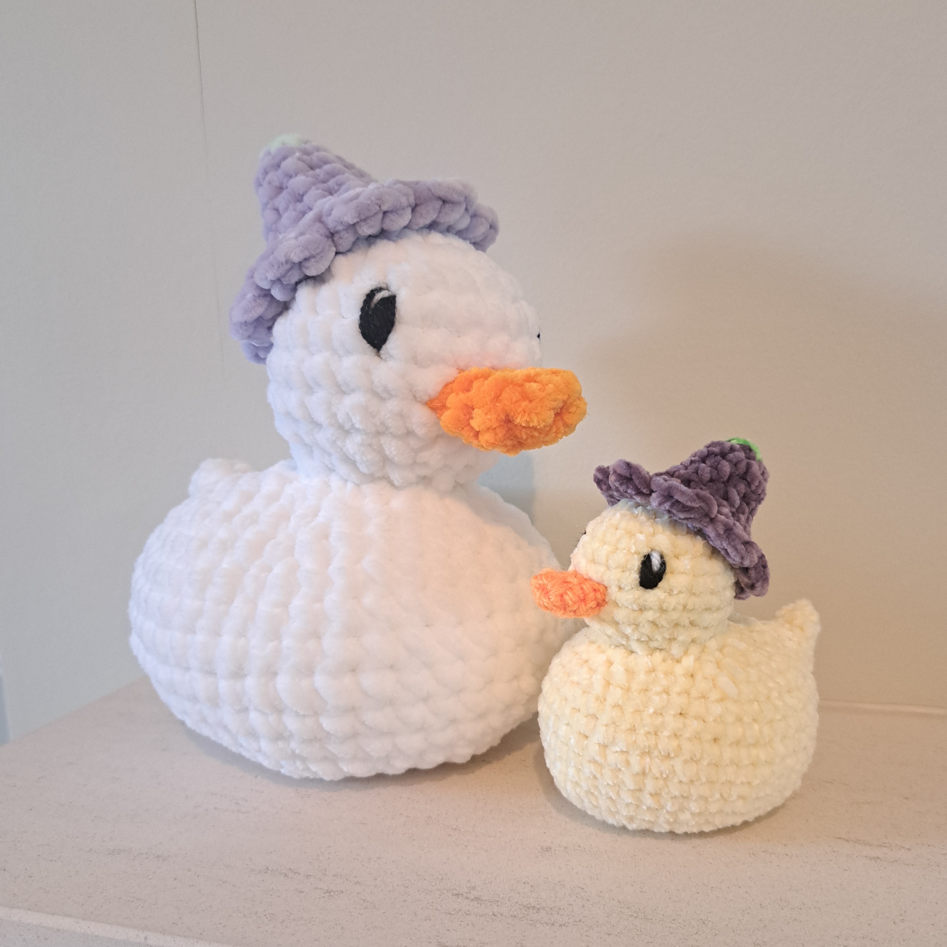 Duck with Flower Hat CROCHET PATTERN